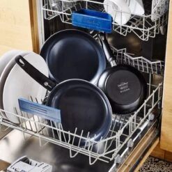 GreenPan Cambridge Kookpan Met Deksel 24cm - Zwart - Inductie - PFAS-vrij -Keuken Potten Winkel 1200x1200 514