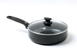 GreenPan Cambridge Hapjespan Met Deksel 24cm - Zwart - Inductie - PFAS-vrij -Keuken Potten Winkel 1200x753 2