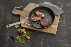 Demeyere Alu Pro Dura Glide Koekenpan - Ø 24 & Ø 28cm - Titanium 13 Demeyere Alu Pro Dura Glide Koekenpan - Ø 24 & Ø 28cm - Titanium -Keuken Potten Winkel 1200x802 2