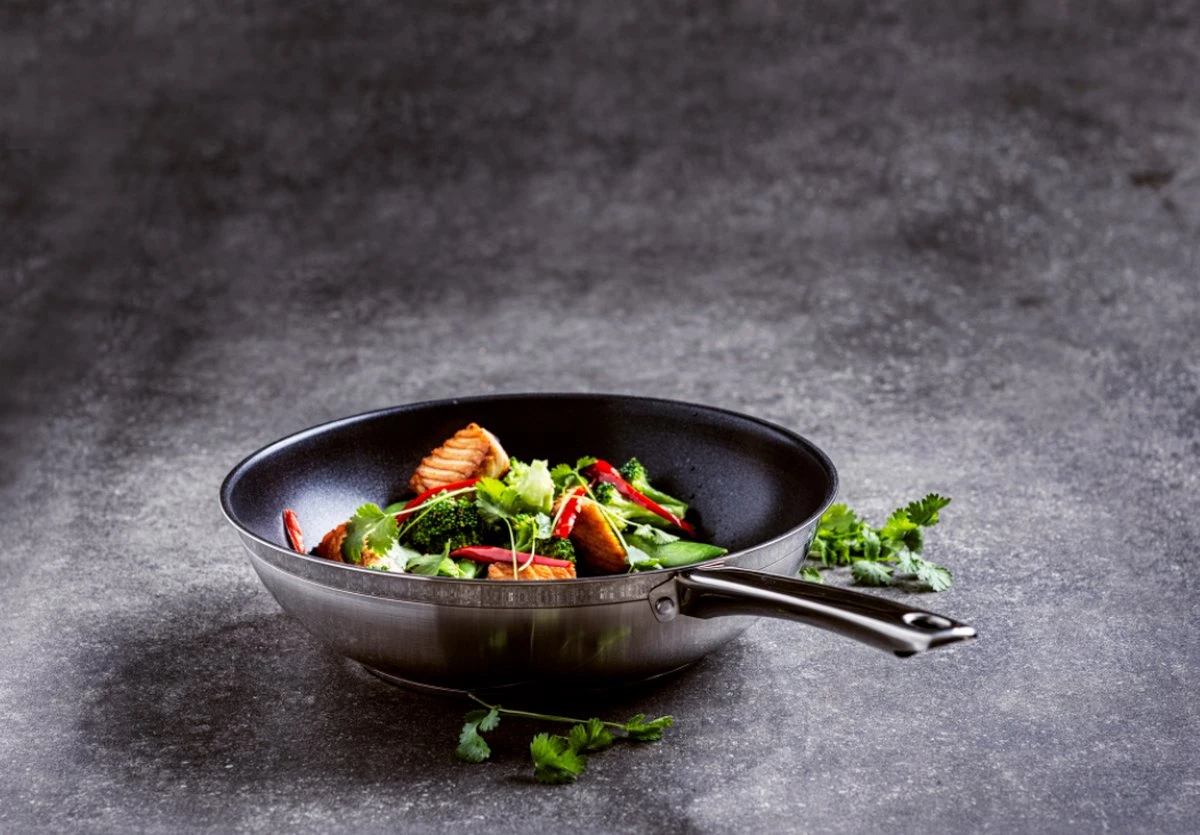 BK Allround Wok Ø 28 Cm - PFAS-vrij 9 BK Allround Wok Ø 28 Cm - PFAS-vrij - Afbeelding 7