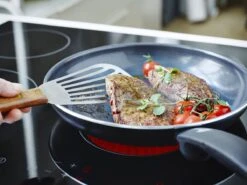 GreenPan Cambridge Hapjespan Met Deksel 24cm - Zwart - Inductie - PFAS-vrij -Keuken Potten Winkel 1200x899 22