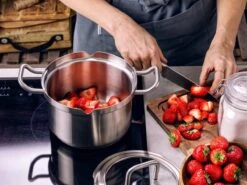 BK Q-linair Master Glas Pannenset - 5-delig - Glazen Deksel - Veilig Afgietsysteem - Inductie 36 BK Q-linair Master Glas Pannenset - 5-delig - Glazen Deksel - Veilig Afgietsysteem - Inductie -Keuken Potten Winkel 1200x900 14