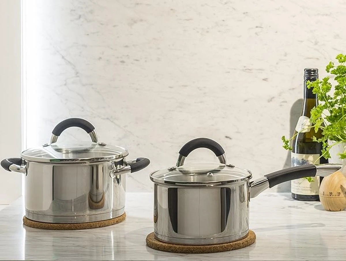 Sola Pannenset Venice - 4 Delig - Ø 16,16,18,20 Cm - Zilver - RVS - Sandwichbodem 9 Sola Pannenset Venice - 4 Delig - Ø 16,16,18,20 Cm - Zilver - RVS - Sandwichbodem - Afbeelding 7