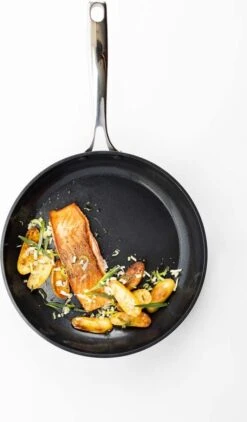 BK Superior Koekenpan - Ø 24 Cm - Keramisch - Inductie -Keuken Potten Winkel 703x1200