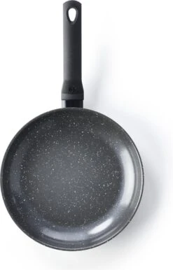 BK Universe Koekenpan Ø 28cm - Inductie - Anti-aanbak - PFAS-vrij -Keuken Potten Winkel 768x1200